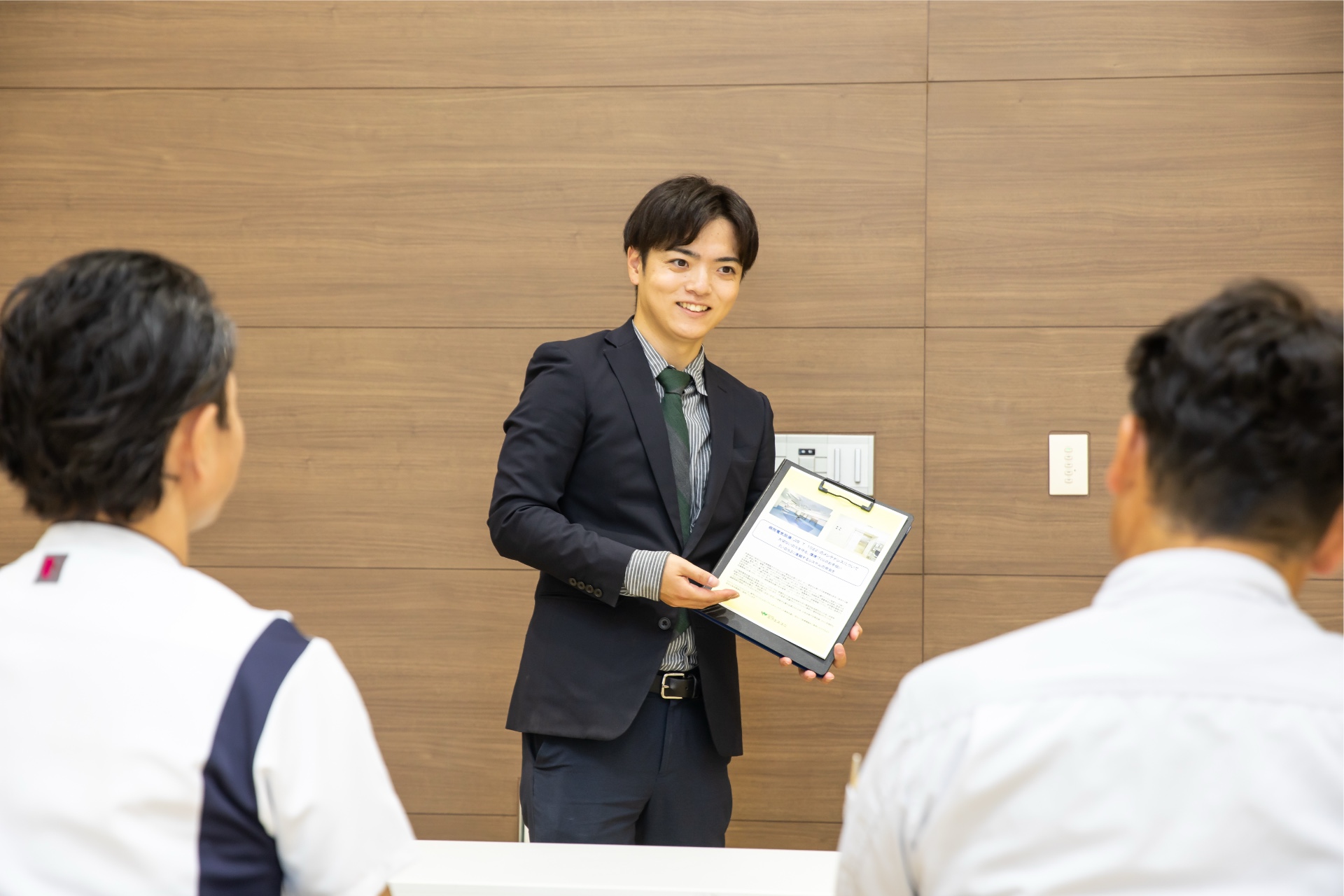 岡谷酸素株式会社　医療ガスの供給営業