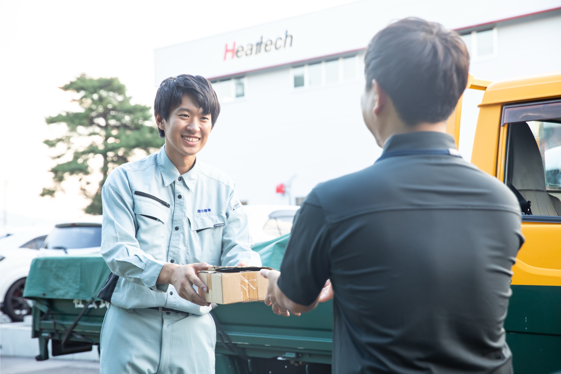 岡谷酸素株式会社　産業ガス営業・施工管理