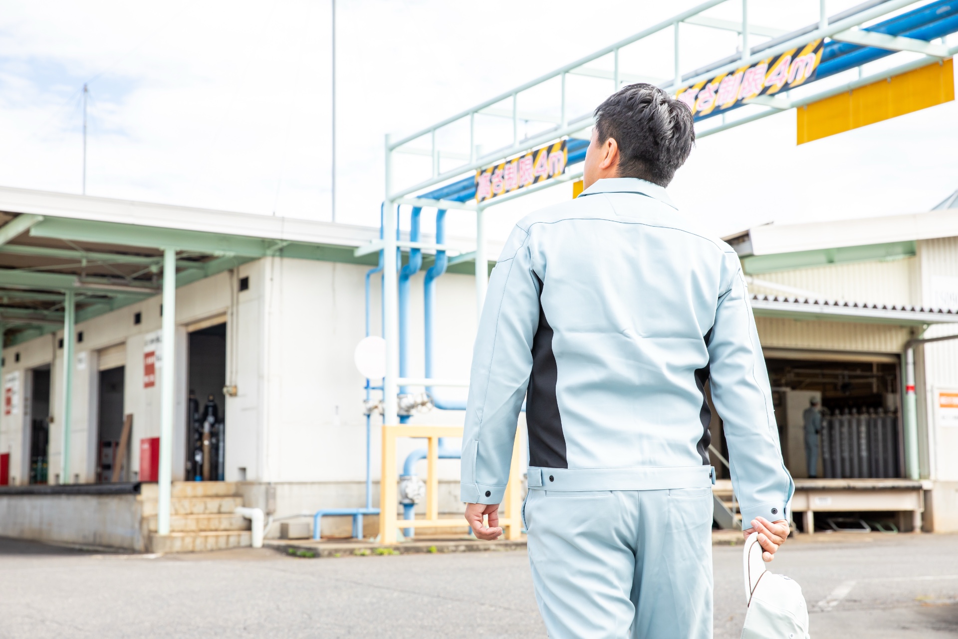 岡谷酸素株式会社　配送ルートの最適化管理