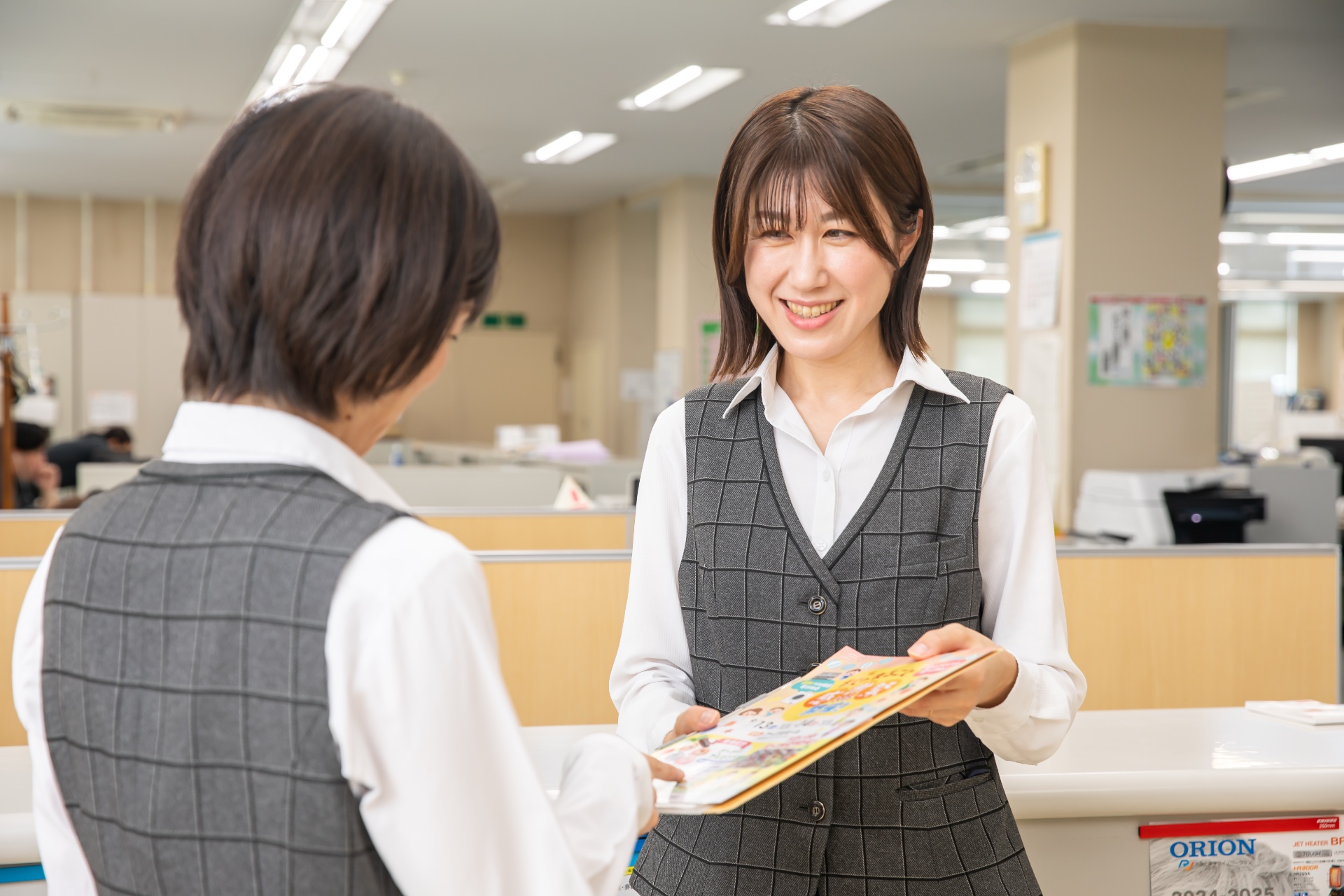 岡谷酸素株式会社　電話対応・他部署へのトスアップ